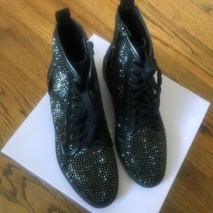 Steve Madden Girl-black rhinestone ankle boots, side zipper. Size 9.